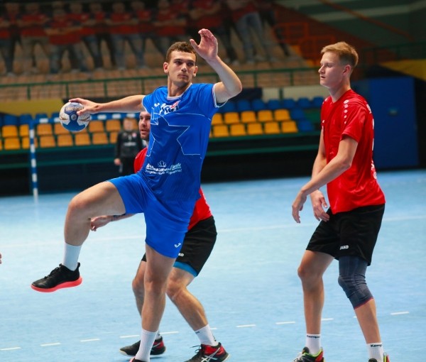 Гандбол.  Александр Подшивалов: самые принципиальные матчи будут со СКА и ЦСКА
 