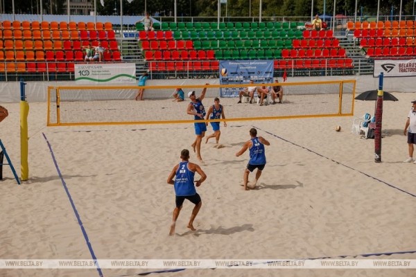 ФОТОФАКТ: Кубок Беларуси по пляжному волейболу прошел в Минске