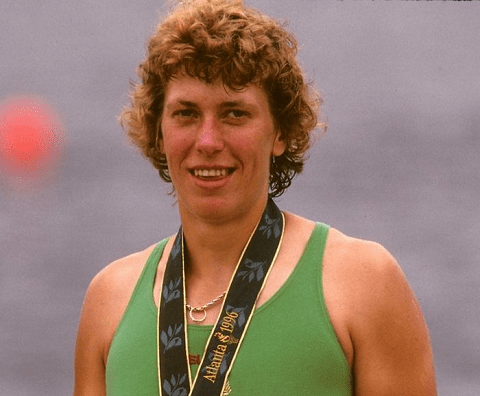 Топы белбиатлона собрались в материнство, а вот как возвращались после родов Домрачева, Азаренко и другие: новые титулы, спады и допинг Топы белбиатлона собрались в материнство, а вот как возвращались после родов Домрачева, Азаренко и другие: новые титулы, спады и допинг