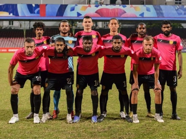 Беларус набомбил на Мальдивах 13 голов – и стал третьим снайпером лиги: призывал остановить войну в Украине, про отдых тоже не забывал 