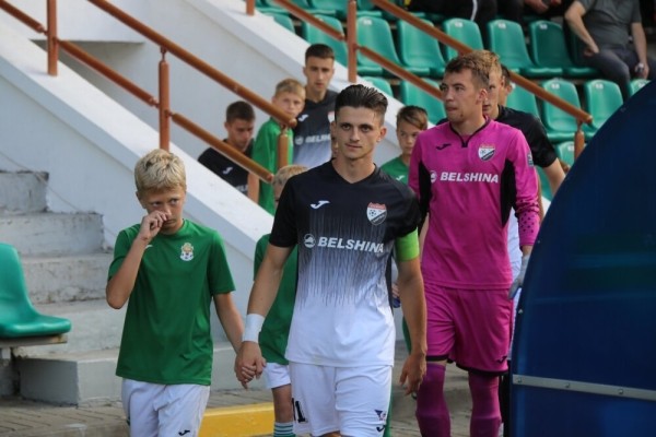 Партнеры вернули Драгуна обратно в капитаны БАТЭ, а вот кто с повязкой в других клубах: самый молодой в «Энергетике», самый старый – в «Арсенале», в «Шахтере» – кого хотели убрать++