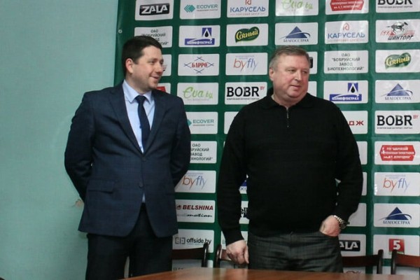 Работал кладовщиком, челночил в Польшу, учил руководящий состав МВД – теперь все эти люди рулят клубами «вышки» (есть и другие интересные биографии) Работал кладовщиком, челночил в Польшу, учил руководящий состав МВД – теперь все эти люди рулят клубами «вышки» (есть и другие интересные биографии)