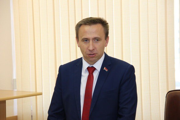 «В федерации есть крыса, от которой все и пошло». Первым замом «министра» спорта стал человек, при котором расправились с дочкой лучшего лыжника Беларуси «В федерации есть крыса, от которой все и пошло». Первым замом «министра» спорта стал человек, при котором расправились с дочкой лучшего лыжника Беларуси