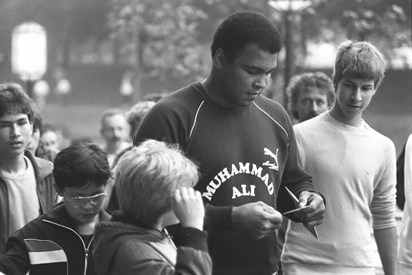 Вы знали, что брат Гарри Поттера – боксер-чемпион? Дадли был ленивым и толстым, но сел на диету и все исправил