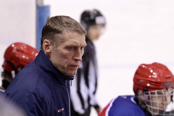 После провала на ЧМ-2021 Захаров угодил в опалу: больше года не мог найти работу, в итоге вернулся в родной клуб, чтобы начать с самых низов