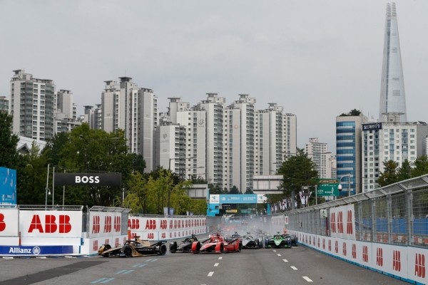 Канец некалькіх эпох. Разам с сезонам Формулы Е ў Сеуле завяршыўся і этап яе развіцця