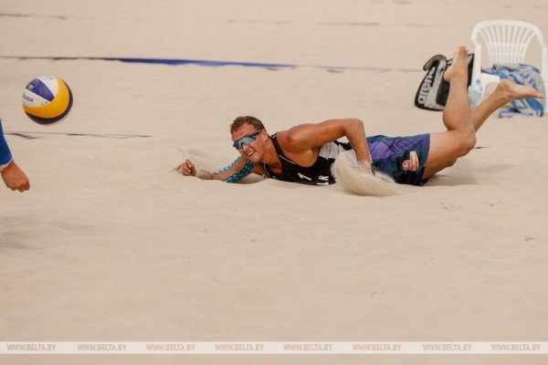 ФОТОФАКТ: Кубок Беларуси по пляжному волейболу прошел в Минске