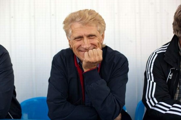 Футбол.  Сергей Боровский: работа, которая ведется в "Ислочи", позволяет находится вверху. Хотя по составу команда ниже среднего
 