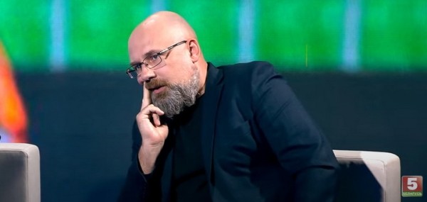 Футбол. Игорь Слесарчук: от тренеров после матчей не всегда нужна объективность. Обыватель, может, хочет необъективности
Футбол. Игорь Слесарчук: от тренеров после матчей не всегда нужна объективность. Обыватель, может, хочет необъективности