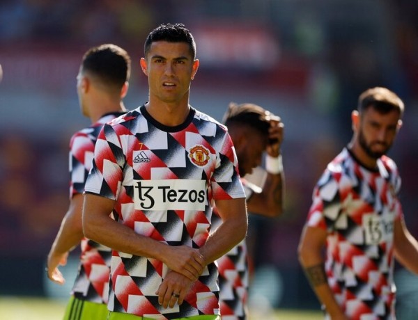 Все, Роналду достал даже Тен Хага – возможен разрыв контракта. Криштиану обедает один и вечно спорит на тренировках Все, Роналду достал даже Тен Хага – возможен разрыв контракта. Криштиану обедает один и вечно спорит на тренировках