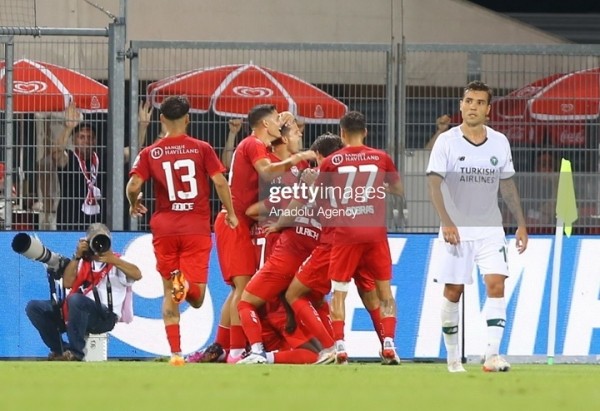 Футбол. Обидчик БАТЭ турецкий "Коньяспор" на своем поле был побит в Лиге конференций "Вадуцем" из Лихтенштейна
Футбол. Обидчик БАТЭ турецкий "Коньяспор" на своем поле был побит в Лиге конференций "Вадуцем" из Лихтенштейна