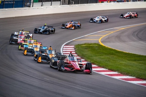 Дождж, чырвоныя сцягі, перамога Ньюгардэна і нечаканы подыум Малукаса на этапе IndyCar у Мэдзісане