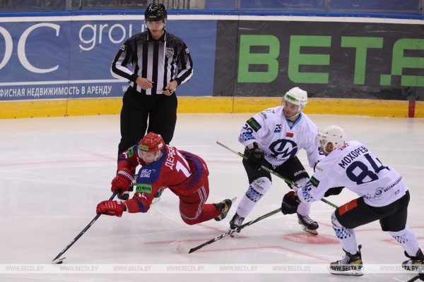 ФОТОФАКТ: Минская "Юность" уступила "Динамо-Молодечно" со счетом 2:3