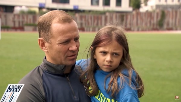 Футбол.  Виталий Булыга: если бы не было телефонов, было бы гораздо проще. Лучше отдать ребят на улицу, чтобы они росли на улице, играли в футбол
&nbsp;