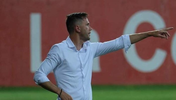 Футбол.  Артем Челядинский: минское "Динамо" недобрало очень много очков в чемпионате Беларуси
 