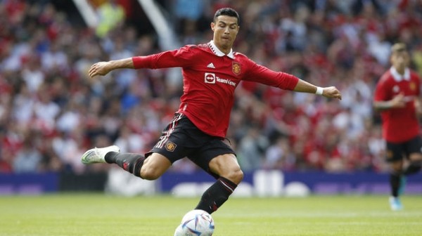 Футбол.  Криштиану Роналду намерен покинуть "Манчестер Юнайтед" до первого тура АПЛ
 