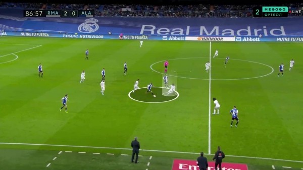 Кажется, у «МЮ» нет четкого плана в полузащите, но Каземиро классно адаптируется. В «Мадриде» его заменит Тчуамени