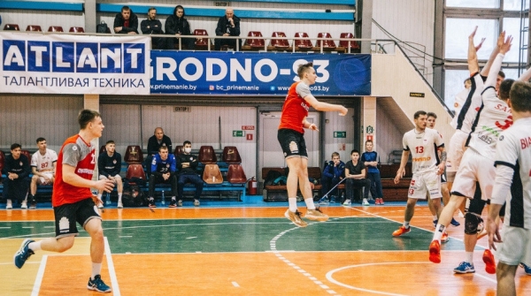 Гандболисты СКА и "Гомеля" победили на старте турнира в Гомеле