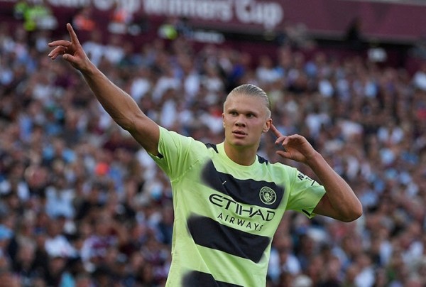 Первый дубль Холанда за «Сити»! Праздновал в позе лотоса – он уверен, что все форварды нуждаются в медитации