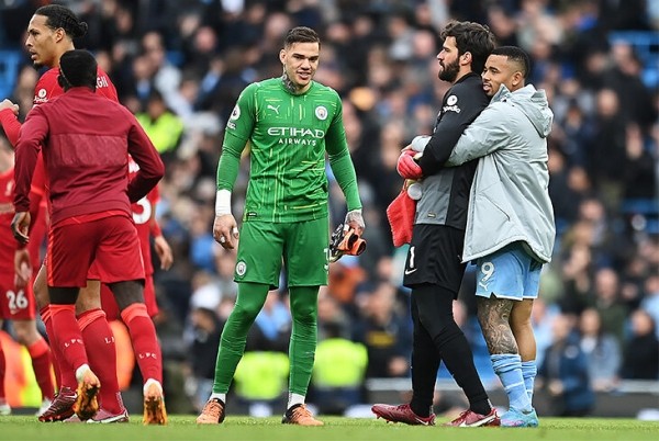 Номинанты на первый «Золотой мяч» посреди года: Месси не выдвинули спустя 17 лет, больше всего игроков – из «Ливерпуля» Номинанты на первый «Золотой мяч» посреди года: Месси не выдвинули спустя 17 лет, больше всего игроков – из «Ливерпуля»