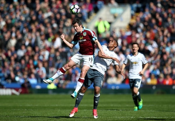 Джоуи Бартон пробует измениться: был близок к суициду после двух судов, драки с женой и хейта фанатов. Теперь ищет гармонию в садоводстве Джоуи Бартон пробует измениться: был близок к суициду после двух судов, драки с женой и хейта фанатов. Теперь ищет гармонию в садоводстве