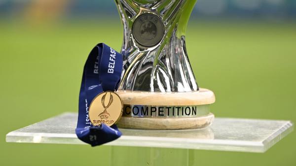 Футбол. Мадридский "Реал" и "Айнтрахт" разыграют Суперкубок УЕФА. "Сливочные" могут взять трофей в пятый раз
Футбол. Мадридский "Реал" и "Айнтрахт" разыграют Суперкубок УЕФА. "Сливочные" могут взять трофей в пятый раз