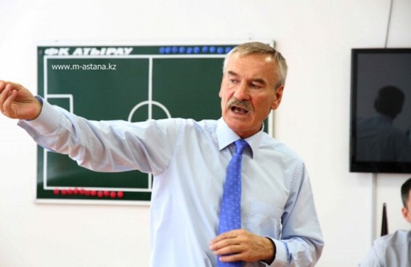 Жуковского не вернули в БАТЭ – и он таки уехал за границу: в клуб, где директора обвиняют в пьянстве с игроками