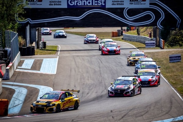 А можа, так і трэба? Этап WTCR на трасе Ано ду Рын прайшоў без дзейсных чэмпіёнаў