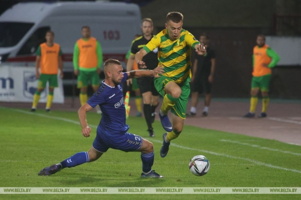 ФОТОФАКТ: Гол Зубовича помог "Неману" одержать победу над "Слуцком" ФОТОФАКТ: Гол Зубовича помог "Неману" одержать победу над "Слуцком"