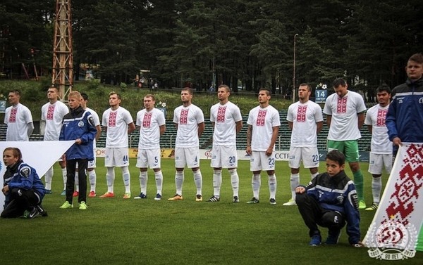 Парня, который помогал Румасу и сборной по футболу продвигать бренд «Белыя крылы», хотят обвинить в измене Родине – силовики Лукашенко просто безумны Парня, который помогал Румасу и сборной по футболу продвигать бренд «Белыя крылы», хотят обвинить в измене Родине – силовики Лукашенко просто безумны