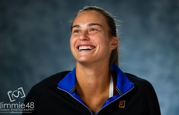 Теннис.  Арина Соболенко победила Сару Соррибес Тормо в матче 1/16 финала турнира в Торонто
 