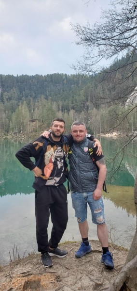 «У меня знакомые выходили на протесты в 2020-м – и вдруг стали Z-патриотами». Экс-менеджер из хоккея – о том, как меняется Беларусь