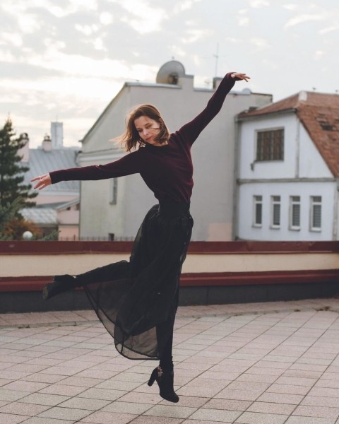 «Смотреть Азаренка страшнее, чем читать запрещенные телеграм-каналы». Эта призер ОИ по гимнастике хотела оставаться в Беларуси до последнего, но уехала, как началась война «Смотреть Азаренка страшнее, чем читать запрещенные телеграм-каналы». Эта призер ОИ по гимнастике хотела оставаться в Беларуси до последнего, но уехала, как началась война