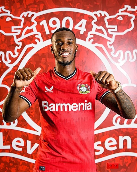 Антони в &laquo;МЮ&raquo; за 100 млн, Белотти в &laquo;Роме&raquo;, Кавани выбрал &laquo;Валенсию&raquo; &ndash; трансферы за неделю