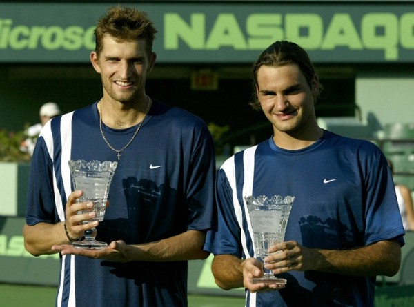 У Федерера хватает пересечений с Беларусью: кум из нашей страны, первый титул забрал у Мирного (потом вдвоем наверстали), не сумел вдохновить Азаренко