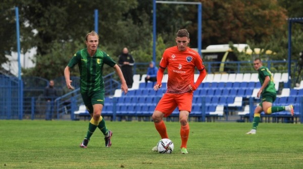 "Энергетик-БГУ" вышел на первое место в футбольном чемпионате Беларуси