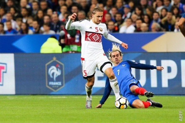 Володько не понимает, почему его убрали из БАТЭ (а ведь когда-то мог уехать в Италию), а причины такие: проблемы с режимом и физухой, потеря интереса к футболу Володько не понимает, почему его убрали из БАТЭ (а ведь когда-то мог уехать в Италию), а причины такие: проблемы с режимом и физухой, потеря интереса к футболу