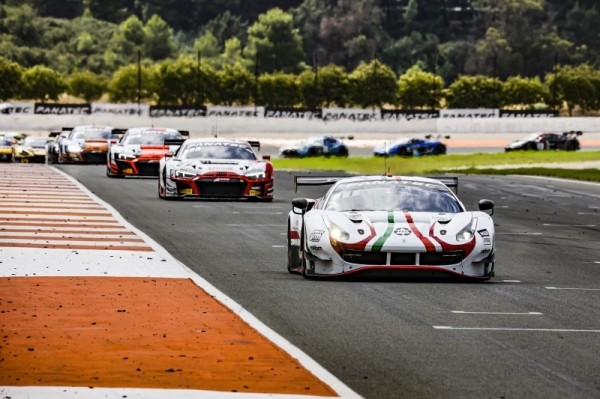 Два тытулы за раз. Серыя GT World Challenge Europe вызначыла сваіх чэмпіёнаў у Валенсіі Два тытулы за раз. Серыя GT World Challenge Europe вызначыла сваіх чэмпіёнаў у Валенсіі