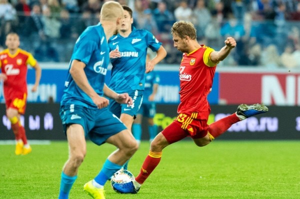 Володько не понимает, почему его убрали из БАТЭ (а ведь когда-то мог уехать в Италию), а причины такие: проблемы с режимом и физухой, потеря интереса к футболу Володько не понимает, почему его убрали из БАТЭ (а ведь когда-то мог уехать в Италию), а причины такие: проблемы с режимом и физухой, потеря интереса к футболу