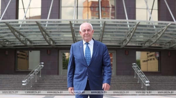 Первый белорусский олимпийский чемпион Сергей Макаренко празднует 85-летие