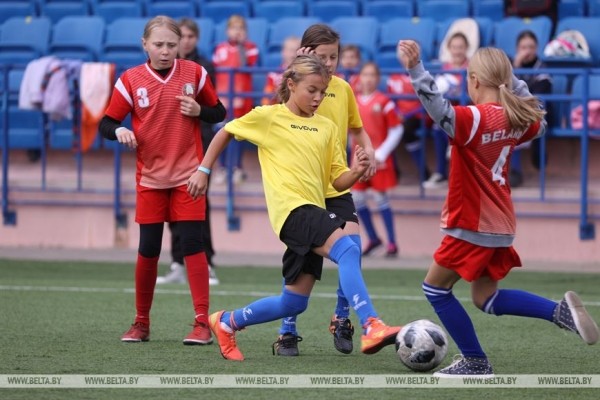 ФОТОФАКТ: Финальный этап соревнований юных футболистов "Кожаный мяч" стартовал в Минске