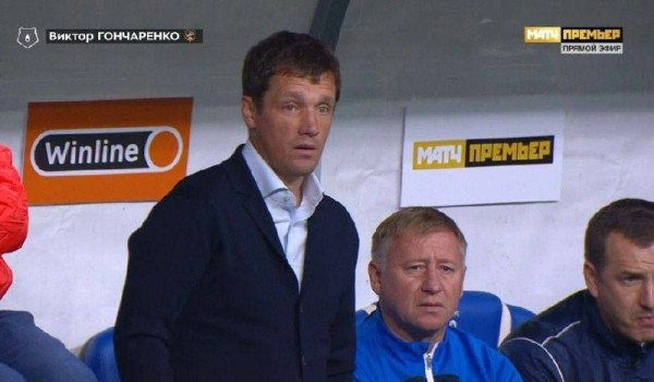 Гончаренко проиграл в РПЛ все три матча после возвращения в «Урал», при этом вновь выдав кучу эмоций – успокаивал беларуса даже вспыльчивый президент