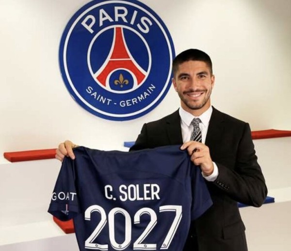 Главные сделки в дедлайн: Обамеянг вернулся в Лондон, у «Ман Сити» новый ЦЗ, «Милан» наконец очнулся Главные сделки в дедлайн: Обамеянг вернулся в Лондон, у «Ман Сити» новый ЦЗ, «Милан» наконец очнулся