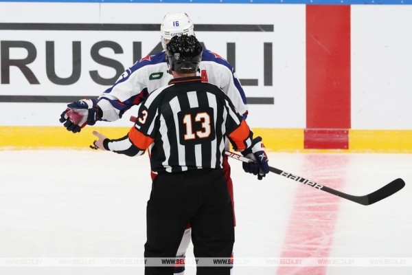 Хоккеисты минского "Динамо" обыграли ЦСКА в матче чемпионата КХЛ