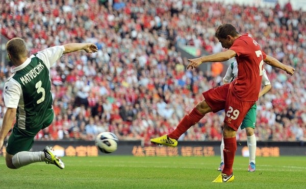 Когда-то на белфутбол хорошо ходили в Европе: «Гомель» в двух матчах посмотрели почти 100 тысяч зрителей, минское «Динамо» прилично собирало в Австрии и Турции Когда-то на белфутбол хорошо ходили в Европе: «Гомель» в двух матчах посмотрели почти 100 тысяч зрителей, минское «Динамо» прилично собирало в Австрии и Турции