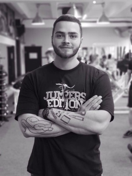 Как минимум полтора десятка человек из спорта продолжают сидеть в Беларуси за политику, и это если не считать фанатов. Вот о ком мы не забываем Как минимум полтора десятка человек из спорта продолжают сидеть в Беларуси за политику, и это если не считать фанатов. Вот о ком мы не забываем