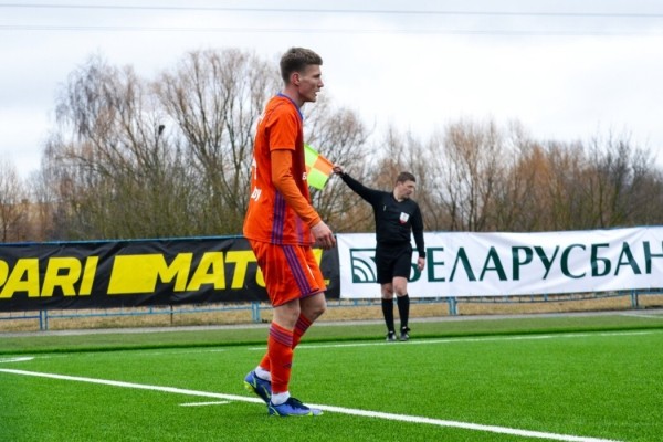 Это сейчас игроки «Энергетика» кошмарят высшую лигу, а вот где они были совсем недавно: не самые очевидные легионеры, выходцы из минора и ни одного воспитанника