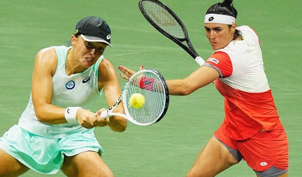 Обыграть Соболенко в полуфинале US Open первой ракетке мира помог поход в туалет. Беларуска взяла первую партию, но это не помогло – с ней так часто бывает