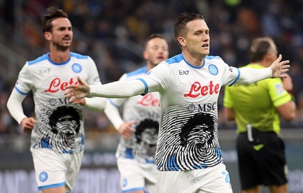 Дети Марадоны запретили «Наполи» использовать образ Диего. Из-за того, что клуб не заплатил им