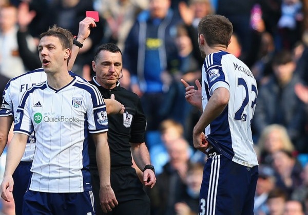 Защитника «Ниццы» удалили уже на 9-й секунде! Кажется, это самая быстрая красная в истории топ-чемпионатов Защитника «Ниццы» удалили уже на 9-й секунде! Кажется, это самая быстрая красная в истории топ-чемпионатов